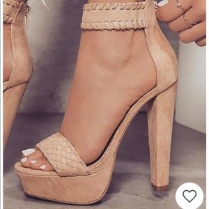Tan chunky platform heel